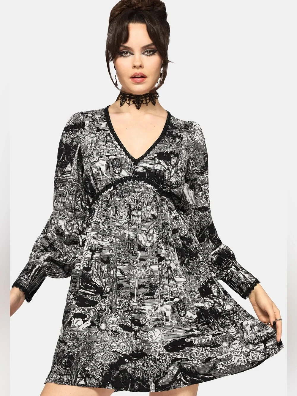 Disturbia | Nara Boudicca Printed Mini Dress - Picture 5 of 6